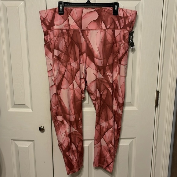 Ideology 7/8 Length Plus Size Leggings - Picture 1 of 8